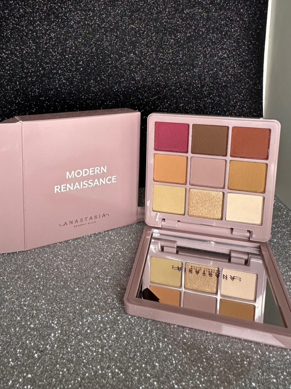 Anastasia Beverly Hills Modern Renaissance Eyeshadow Palette